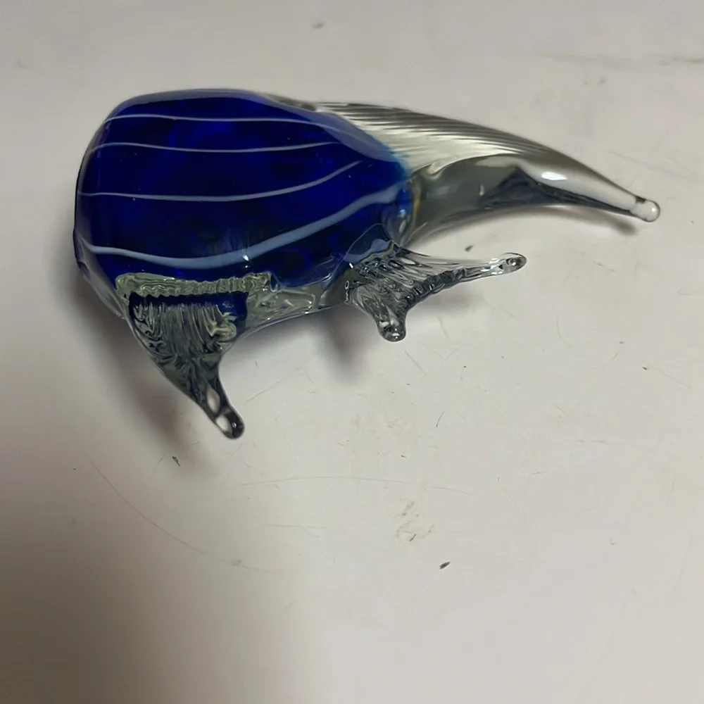 Blue Cobalt Fish Paperweight - Picture 12 of 13